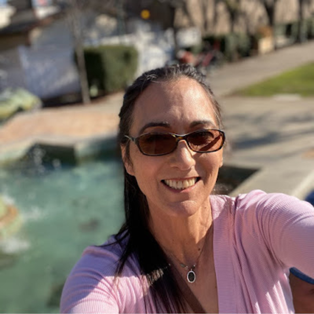 Meet your Posher, Jamie